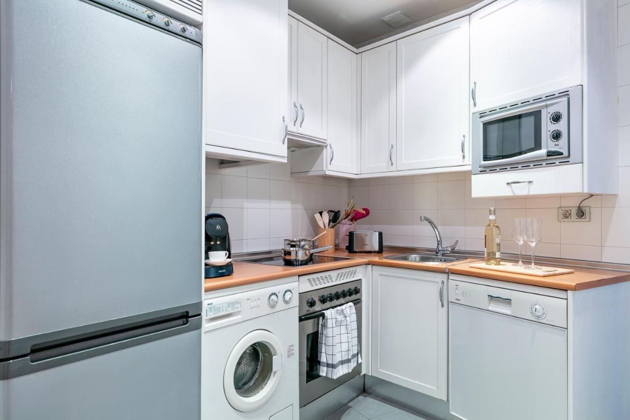 Luxury Belmont Puerta Del Sol Apartman Madrid Kültér fotó